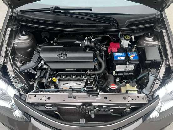TOYOTA-ETIOS-2017