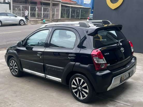 TOYOTA-ETIOS CROSS-1.5 16V FLEX 4P AUTOMÁTICO TOYOTA-ETIOS CROSS-2018