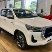 TOYOTA HILUX 2.8 D-4D TURBO DIESEL CD SRV 4X4 AUTOMÁTICO TOYOTA HILUX 2.8 D-4D TURBO DIESEL CD SRV 4X4 AUTOMÁTICO