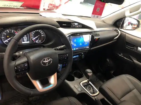 TOYOTA-HILUX-2.8 D-4D TURBO DIESEL CD SRV 4X4 AUTOMÁTICO TOYOTA-HILUX-2026
