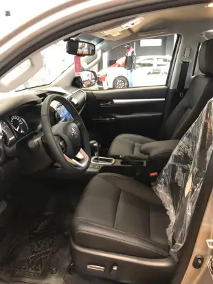 TOYOTA-HILUX-2026
