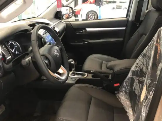 TOYOTA-HILUX-2.8 D-4D TURBO DIESEL CD SRV 4X4 AUTOMÁTICO TOYOTA-HILUX-2026