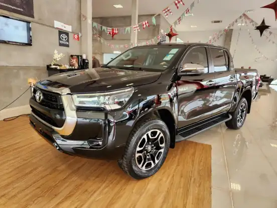 TOYOTA-HILUX-2.8 D-4D TURBO DIESEL CD SRV 4X4 AUTOMÁTICO TOYOTA-HILUX-2026