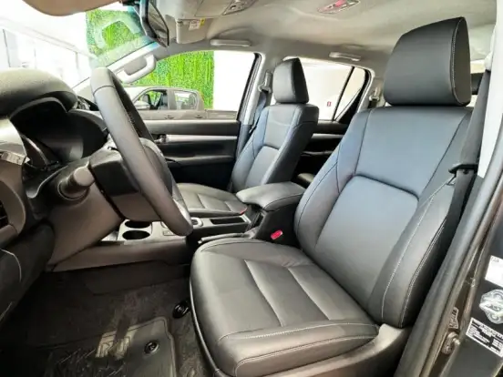 TOYOTA-HILUX-2.8 D-4D TURBO DIESEL CD SRV 4X4 AUTOMÁTICO TOYOTA-HILUX-2026
