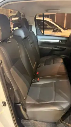 TOYOTA-HILUX-2024