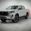 TOYOTA HILUX 2.8 D-4D TURBO DIESEL CD SRX 4X4 AUTOMÁTICO TOYOTA HILUX 2.8 D-4D TURBO DIESEL CD SRX 4X4 AUTOMÁTICO