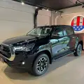 TOYOTA HILUX 2.8 D-4D TURBO DIESEL CD SRX 4X4 AUTOMÁTICO TOYOTA HILUX 2.8 D-4D TURBO DIESEL CD SRX 4X4 AUTOMÁTICO