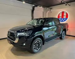 TOYOTA HILUX 2.8 D-4D TURBO DIESEL CD SRX 4X4 AUTOMÁTICO TOYOTA HILUX 2.8 D-4D TURBO DIESEL CD SRX 4X4 AUTOMÁTICO