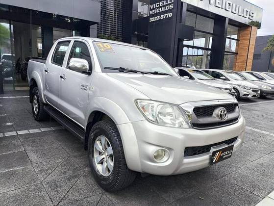 TOYOTA HILUX 2.7 SR 4X2 CD 16V GASOLINA 4P MANUAL