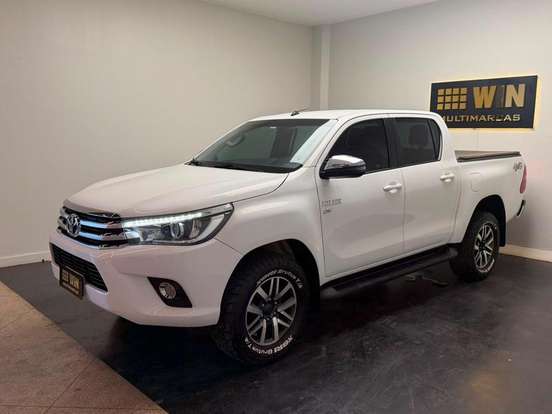 TOYOTA-HILUX-2.7 SRV 4X4 CD 16V FLEX 4P AUTOMÁTICO TOYOTA-HILUX-2017