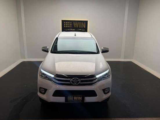 TOYOTA-HILUX-2.7 SRV 4X4 CD 16V FLEX 4P AUTOMÁTICO TOYOTA-HILUX-2017