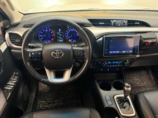 TOYOTA-HILUX-2.7 SRV 4X4 CD 16V FLEX 4P AUTOMÁTICO TOYOTA-HILUX-2017