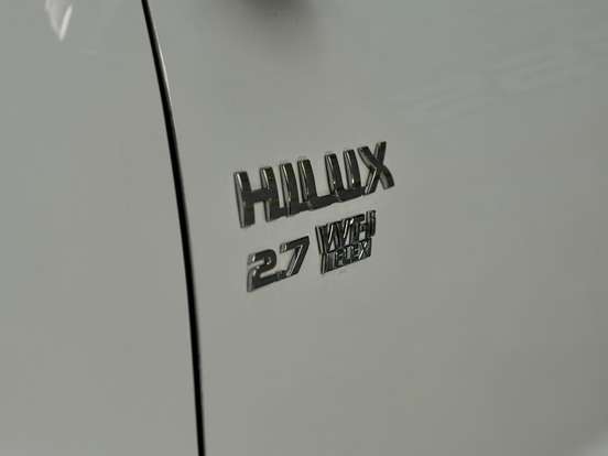 TOYOTA-HILUX-2013