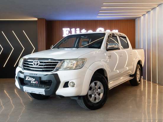 TOYOTA-HILUX-2.7 SRV 4X4 CD 16V FLEX 4P AUTOMÁTICO TOYOTA-HILUX-2013
