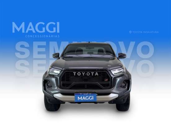 TOYOTA-HILUX-2024
