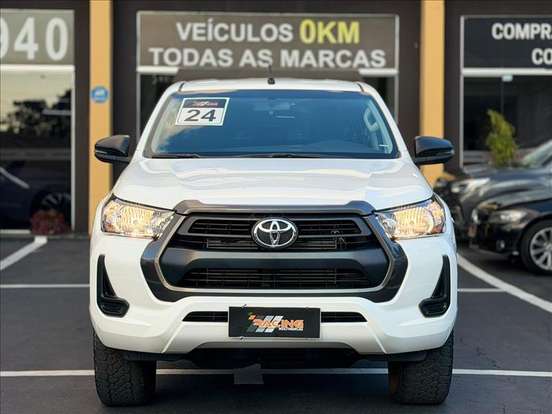 TOYOTA-HILUX-2.8 D-4D TURBO DIESEL CD POWER PACK 4X4 MANUAL TOYOTA-HILUX-2023
