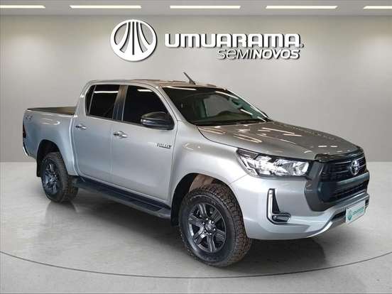 TOYOTA-HILUX-2025