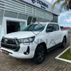 TOYOTA HILUX 2.8 D-4D TURBO DIESEL CD SR 4X4 AUTOMÁTICO TOYOTA HILUX 2.8 D-4D TURBO DIESEL CD SR 4X4 AUTOMÁTICO