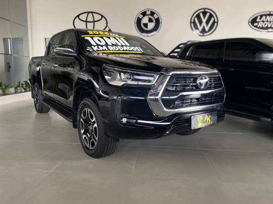 TOYOTA-HILUX-2026