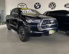 TOYOTA HILUX 2.8 D-4D TURBO DIESEL CD SRX 4X4 AUTOMÁTICO TOYOTA HILUX 2.8 D-4D TURBO DIESEL CD SRX 4X4 AUTOMÁTICO