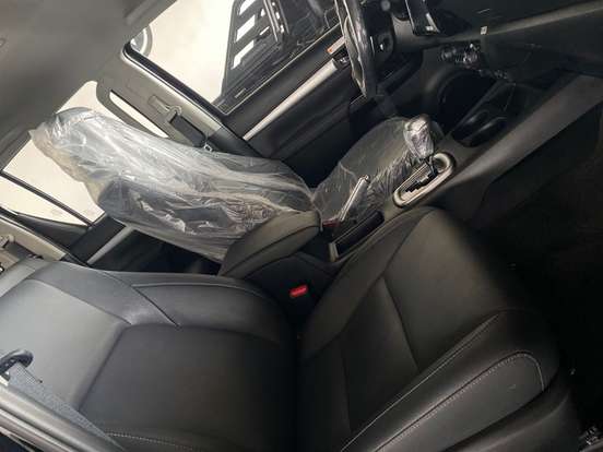 TOYOTA-HILUX-2.8 D-4D TURBO DIESEL CD SRX 4X4 AUTOMÁTICO TOYOTA-HILUX-2026