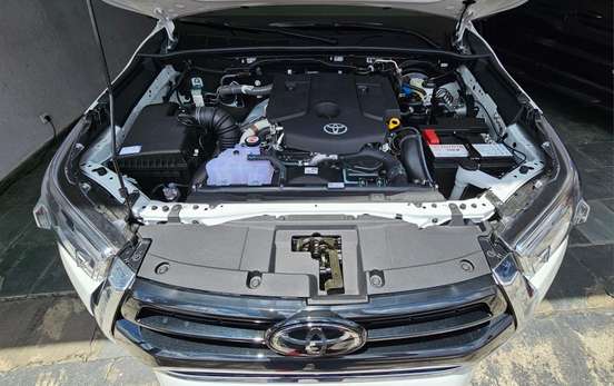 TOYOTA-HILUX-2026