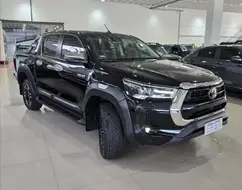 TOYOTA HILUX 2.8 D-4D TURBO DIESEL CD SRX LIMITED 4X4 AUTOMÁTICO TOYOTA HILUX 2.8 D-4D TURBO DIESEL CD SRX LIMITED 4X4 AUTOMÁTICO