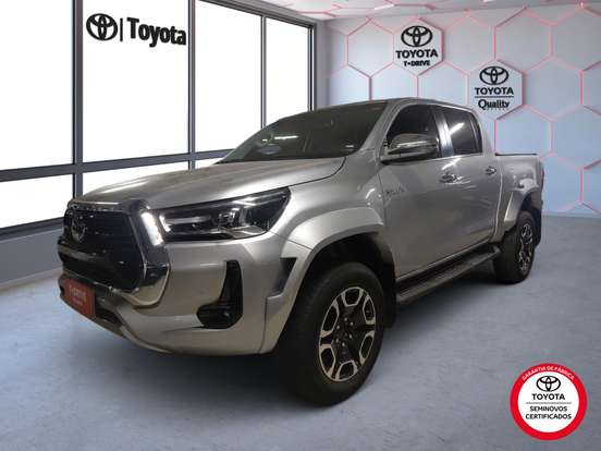 TOYOTA-HILUX-2.8 D-4D TURBO DIESEL CD SRX PLUS 4X4 AUTOMÁTICO TOYOTA-HILUX-2024