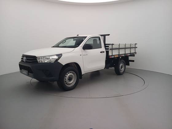 TOYOTA HILUX 2.8 D-4D TURBO DIESEL CHASSI 4X4 MANUAL