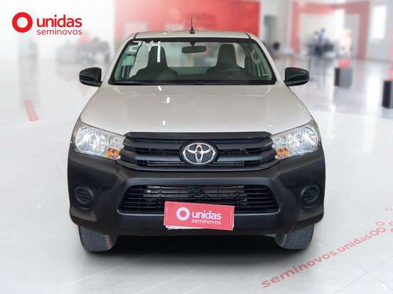 TOYOTA-HILUX-2.8 D-4D TURBO DIESEL CS 4X4 MANUAL TOYOTA-HILUX-2024