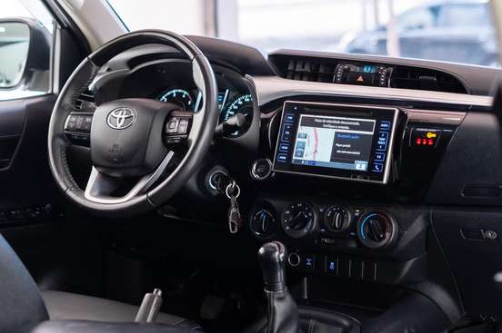 TOYOTA-HILUX-2020