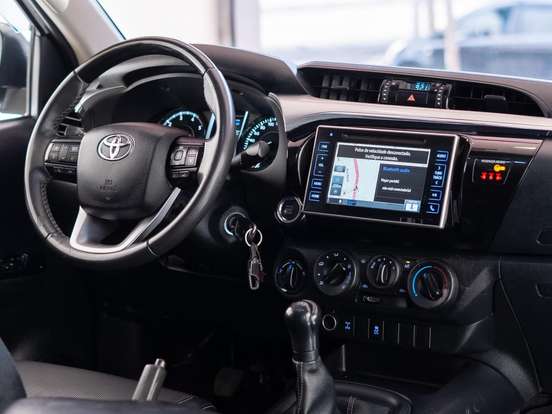 TOYOTA-HILUX-2.8 POWER PACK 4X4 CD 16V DIESEL 4P MANUAL TOYOTA-HILUX-2020