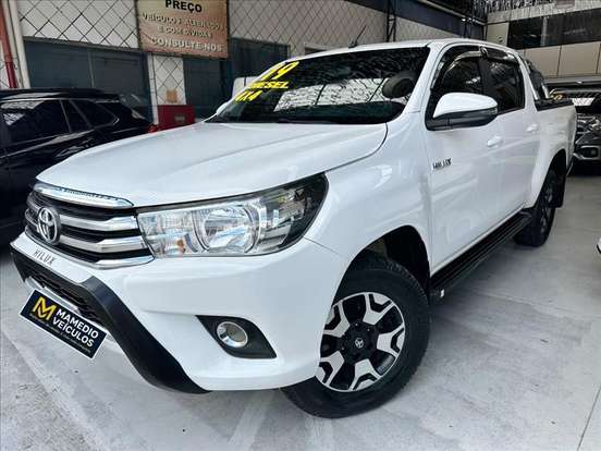TOYOTA-HILUX-2.8 SR 4X4 CD 16V DIESEL 4P AUTOMÁTICO TOYOTA-HILUX-2018