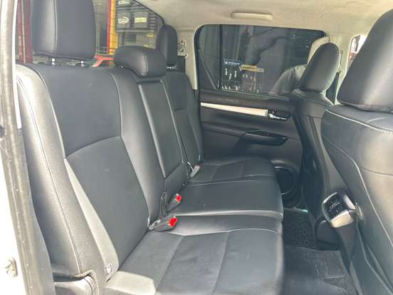 TOYOTA-HILUX-2.8 SRV 4X4 CD 16V DIESEL 4P AUTOMÁTICO TOYOTA-HILUX-2018