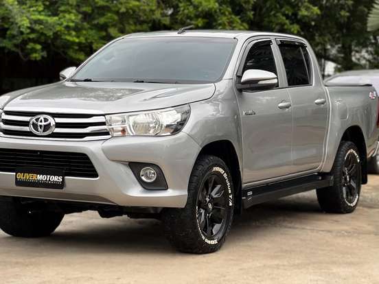 TOYOTA-HILUX-2.8 STD 4X4 CD 16V DIESEL 4P MANUAL TOYOTA-HILUX-2017