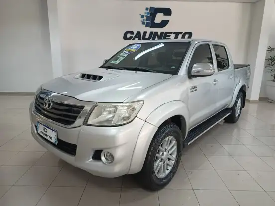 TOYOTA-HILUX-3.0 SRV 4X4 CD 16V TURBO INTERCOOLER DIESEL 4P AUTOMÁTICO TOYOTA-HILUX-2014