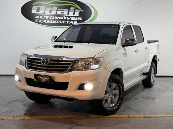 TOYOTA HILUX 3.0 SRV 4X4 CD 16V TURBO INTERCOOLER DIESEL 4P AUTOMÁTICO