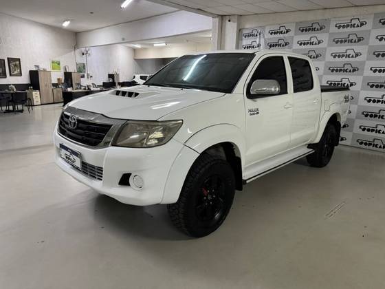 TOYOTA HILUX 3.0 SRV 4X4 CD 16V TURBO INTERCOOLER DIESEL 4P AUTOMÁTICO