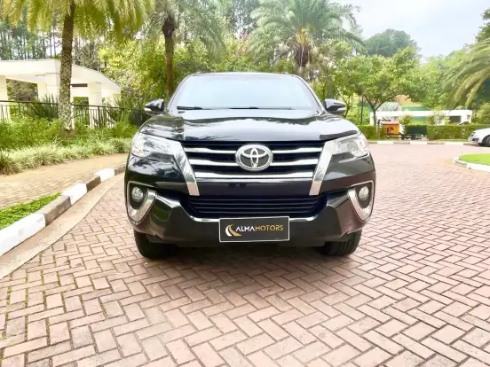 TOYOTA-HILUX SW4-2.7 SR 4X2 16V FLEX 4P AUTOMÁTICO TOYOTA-HILUX SW4-2016