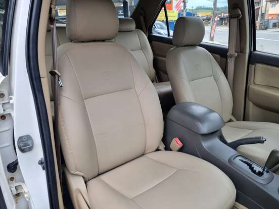 TOYOTA-HILUX SW4-2012