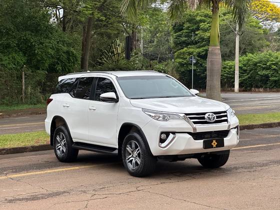 TOYOTA HILUX SW4 2.7 SR 4X2 16V FLEX 4P AUTOMÁTICO