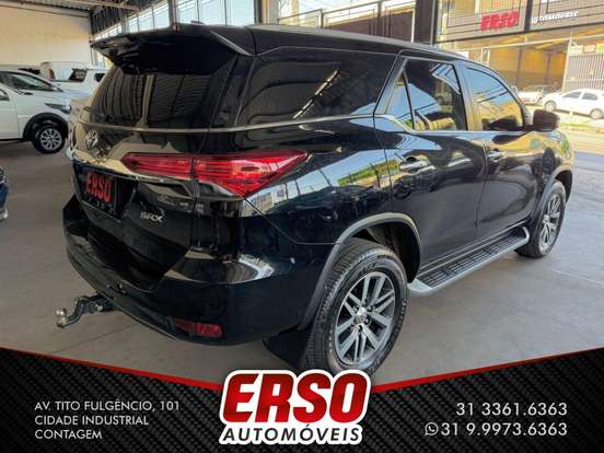 TOYOTA-HILUX SW4-2018