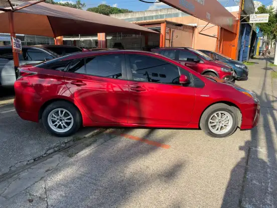 TOYOTA-PRIUS-1.8 16V HÍBRIDO 4P AUTOMÁTICO TOYOTA-PRIUS-2017