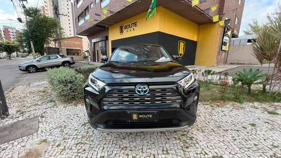 TOYOTA-RAV4-2020