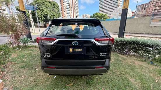 TOYOTA-RAV4-2020