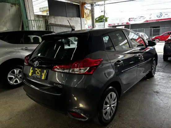 TOYOTA-YARIS-1.3 16V FLEX XL LIVE MULTIDRIVE TOYOTA-YARIS-2020