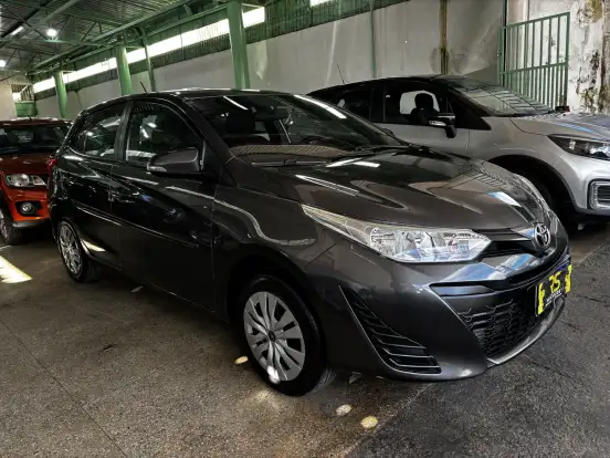 TOYOTA-YARIS-1.3 16V FLEX XL LIVE MULTIDRIVE TOYOTA-YARIS-2020