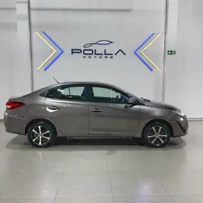 TOYOTA-YARIS-2018