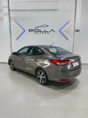 TOYOTA-YARIS-2018