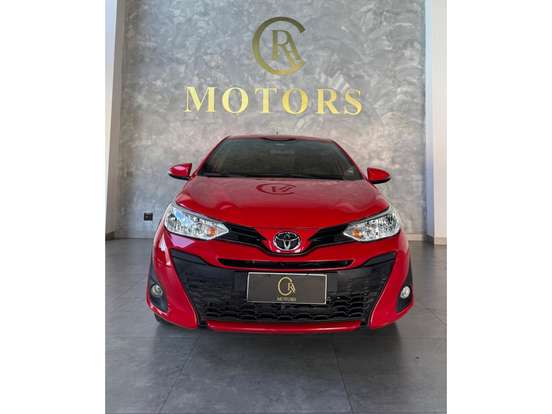 TOYOTA-YARIS-2019